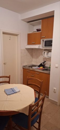 IMG-3fe0490a26bb564300bd41bb1324db71-V